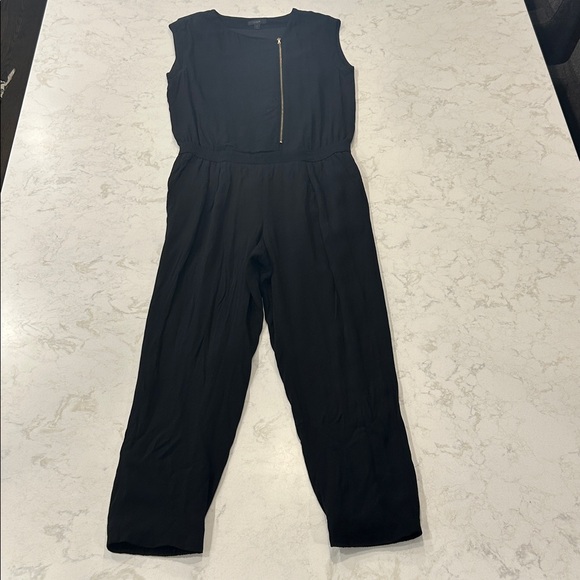 J.Crew Black Asymmetrical Jumpsuit EUC Size 8 - Picture 4 of 16